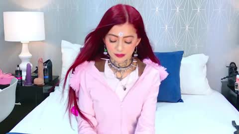 Snapshot of antonellaescudero chatting on May 2026 01:11:02 AM AntonellaEscudero online show from May 2026 01:11:02 AM
