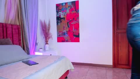 AntonellaHall  online show from December 2024 12:35:01 PM