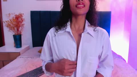 AntonellaHall  online show from December 2024 12:05:02 PM