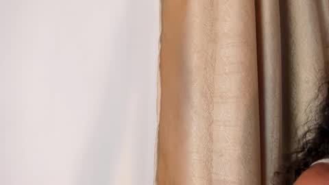 Snapshot of antonellahall_ chatting on February 2026 02:36:01 PM AntonellaHall online show from February 2026 02:36:01 PM