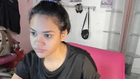 ANTONELLA online show from July 2026 01:03:01 PM