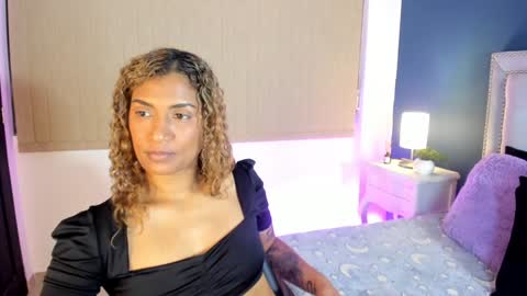 Sarah online show from December 2024 05:40:01 PM