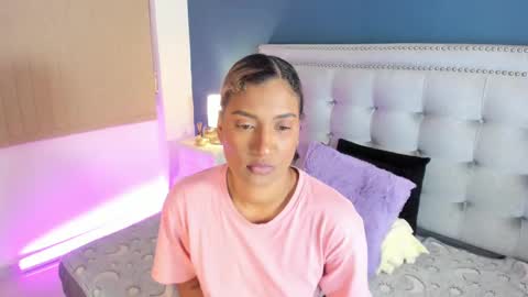 Sarah online show from February 2025 05:33:01 PM