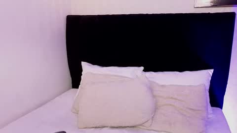 antonellariva_ online show from February 2026 07:51:02 PM