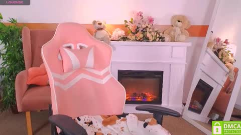 antonia_ferrero online show from November 2025 09:01:02 AM