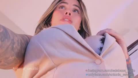 Snapshot of antonia_savatto_ chatting on March 2025 08:31:02 PM o ANTO online show from March 2025 08:31:02 PM