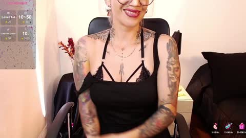 Anto    online show from January 2025 04:37:01 PM