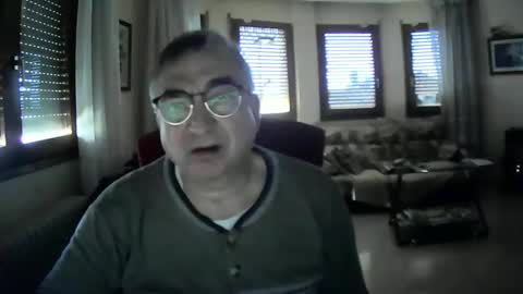 Antonio online show from January 2025 11:01:02 AM