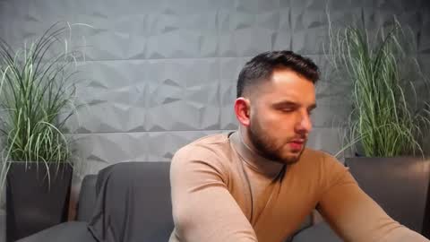 HI My name is Antonio online show from January 2025 08:11:01 PM