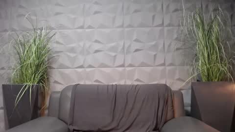 HI My name is Antonio online show from January 2025 11:00:01 PM