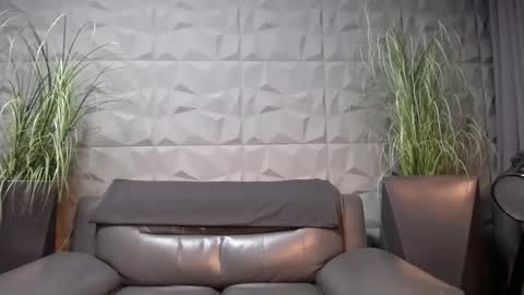 HI My name is Antonio online show from January 2025 08:21:01 PM