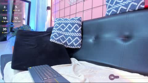 Juan Camilo online show from December 2024 01:29:01 AM