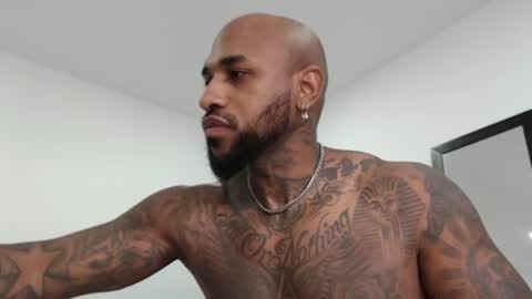 antwanblack11 online show from December 2024 05:05:02 PM