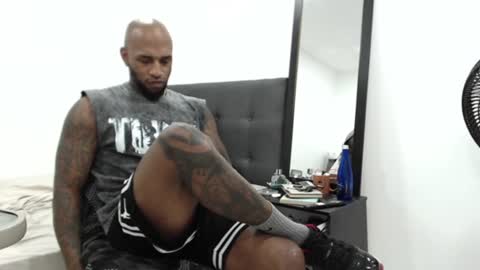 antwanblack11 online show from January 2025 04:37:02 PM