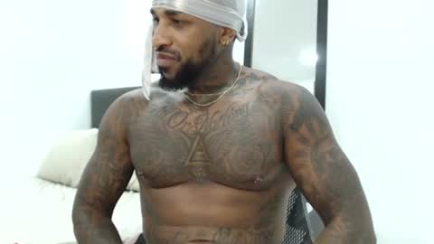 antwanblack11 online show from February 2025 02:53:01 AM