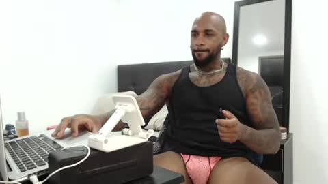 antwanblack11 online show from March 2025 02:04:02 PM