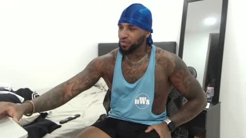 antwanblack11 online show from September 2025 05:51:01 PM