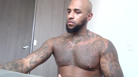 antwanblack11 online show from November 2025 09:24:02 PM