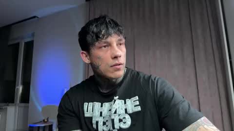 Tom online show from March 2026 09:21:02 PM