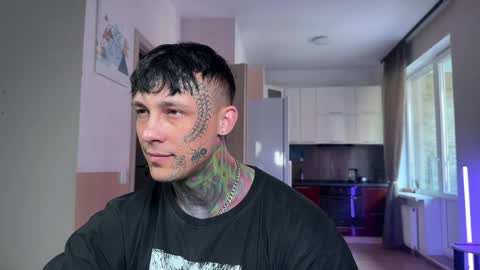 Tom online show from April 2026 06:51:01 AM