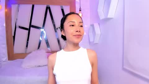 any_clark_ online show from November 2025 09:57:02 PM