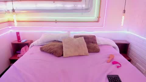 anya_shaffer online show from June 2026 02:42:01 AM