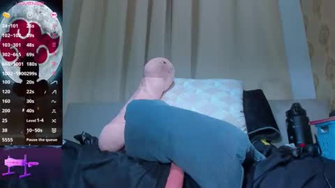 Snapshot of anya_weisz chatting on October 2025 05:10:02 AM Camila online show from October 2025 05:10:02 AM