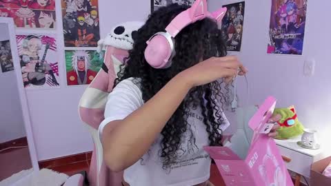 Any online show from January 2025 02:06:01 PM