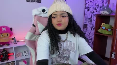 Any online show from February 2025 06:40:02 AM