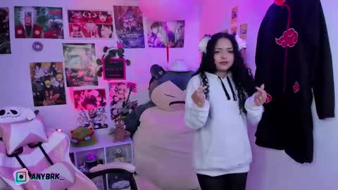 Any online show from September 2025 04:23:01 AM