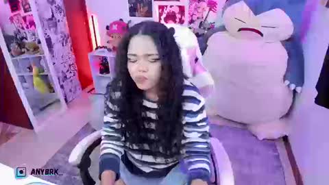 Any online show from September 2025 04:01:02 AM