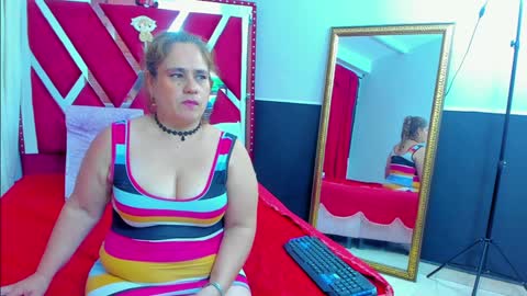 Anyela  online show from December 2024 06:31:02 AM