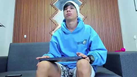 anyelo_sexyhot online show from January 2025 11:37:01 AM