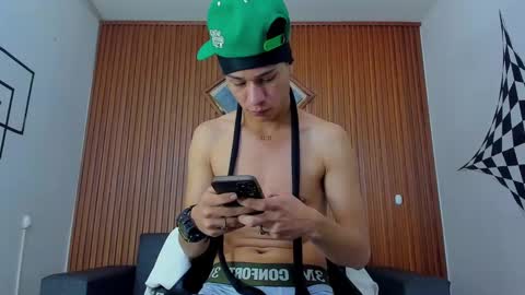 anyelo_sexyhot online show from February 2025 12:55:02 PM