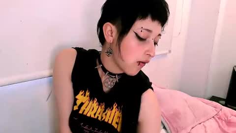 aoi_dandelion online show from December 2024 10:10:01 PM