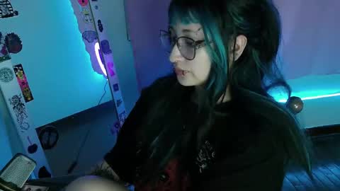 aoi_dandelion online show from October 2025 12:36:02 AM