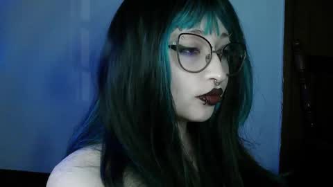 aoi_dandelion online show from November 2025 12:21:01 AM