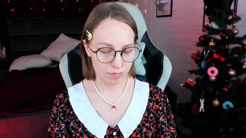 APHEX QUEEN online show from December 2024 02:16:01 PM