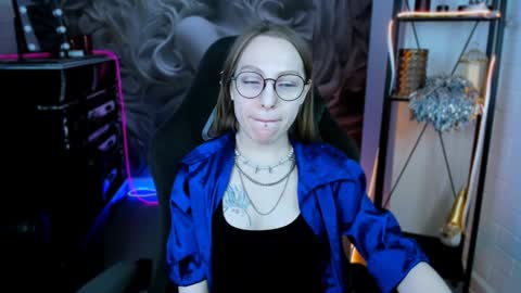 APHEX QUEEN online show from January 2025 12:20:02 PM