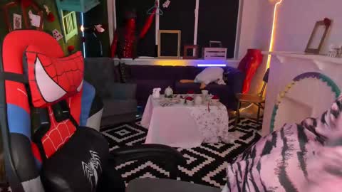 APHEX QUEEN online show from February 2025 01:08:02 PM