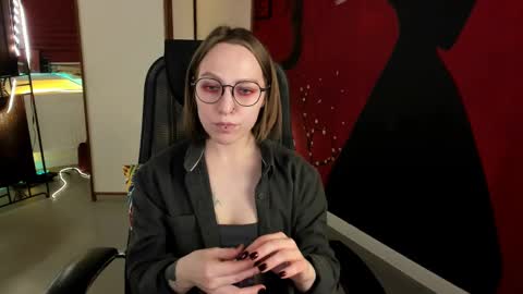 APHEX QUEEN online show from March 2025 04:06:02 PM