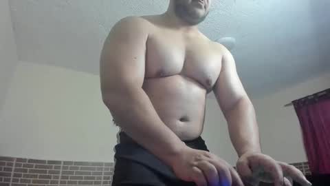 follow me   here you find me online show from October 2025 09:37:01 PM