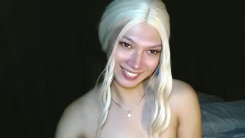 Roman Goddess online show from December 2024 04:44:01 AM