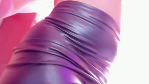 Snapshot of aphril_davis chatting on January 2025 08:45:02 PM Sara Model Independent online show from January 2025 08:45:02 PM