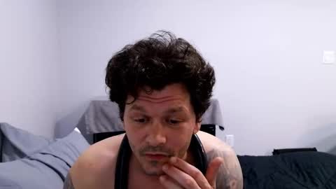 Snapshot of apocalypse_cream chatting on March 2026 07:15:01 AM apocalypse_cream online show from March 2026 07:15:01 AM