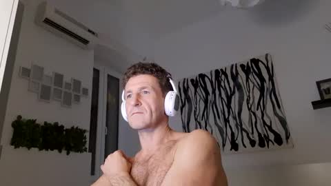 apollobest77 online show from December 2024 01:45:01 AM