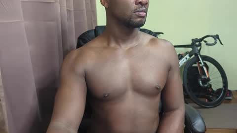 apollodarkmn online show from April 2026 12:00:02 PM