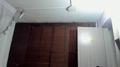 Snapshot of apolo_bianco_ chatting on December 2024 11:33:01 AM APOLO online show from December 2024 11:33:01 AM