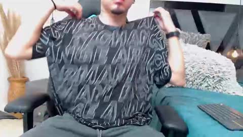 Apolo online show from October 2025 04:11:01 PM