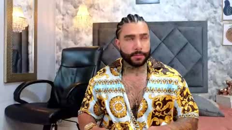 Apolo online show from September 2025 08:41:01 PM